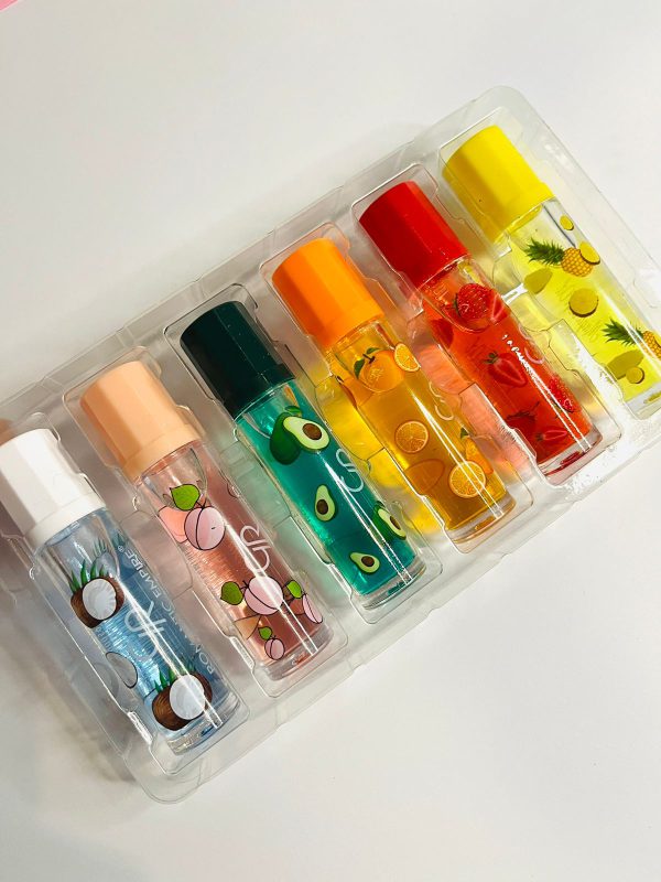 Romantic Empire Magic Lip Oil - Image 2
