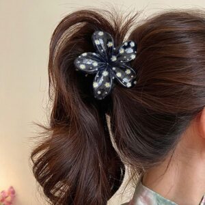 Daisy Bloom Claw